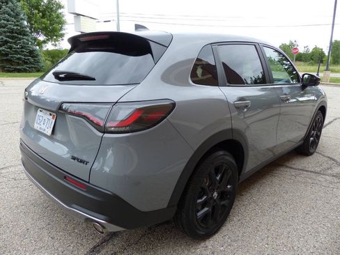 Used 2024 Honda HR-V Sport image 12