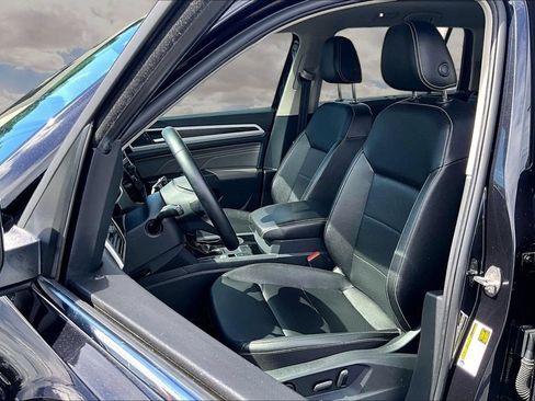 Used 2023 Volkswagen Atlas SE w/ Panoramic Sunroof Package FWD image 21