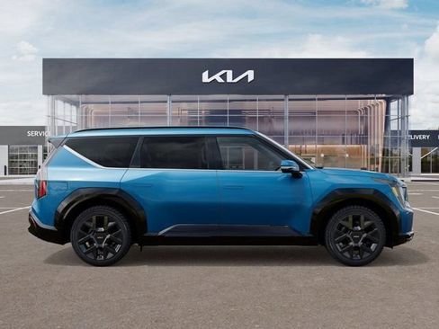 New 2026 Kia EV9 Land w/ Nightfall Edition Package AWD/4WD image 7