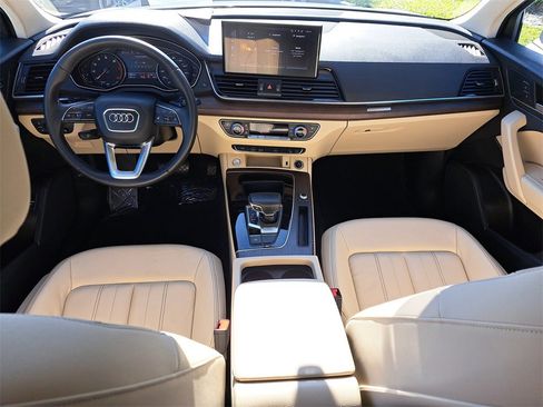 Certified 2023 Audi Q5 2.0T Premium w/ Convenience Package image 24