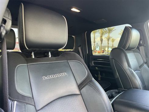 Used 2022 RAM 2500 Laramie w/ Night Edition image 28