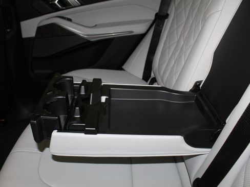 New 2026 BMW X5 sDrive40i w/ Climate Comfort Package image 19