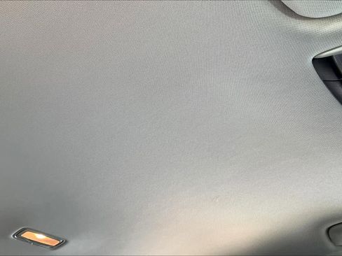 Used 2022 Kia Sorento LX image 14