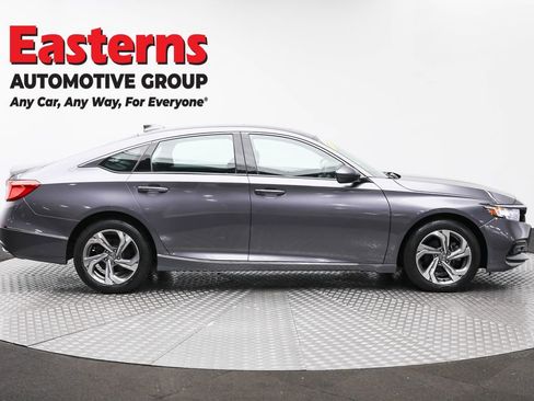 Used 2019 Honda Accord EX image 4