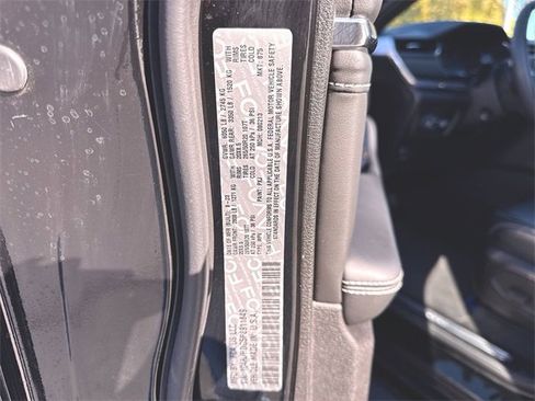 Used 2023 Jeep Grand Cherokee Overland image 35