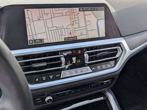 Used 2022 BMW M440i Coupe w/ Premium Package RWD image 24