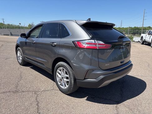 Certified 2023 Ford Edge SEL w/ Convenience Package AWD/4WD image 5