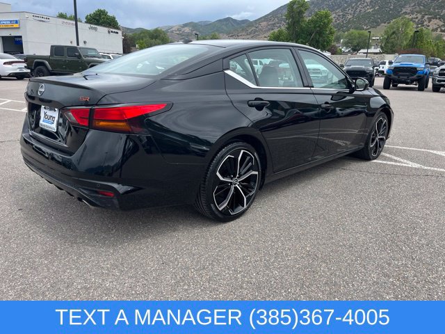 Used 2024 Nissan Altima 2.5 SR FWD image 3