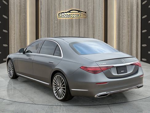 Used 2023 Mercedes-Benz S 580 4MATIC Sedan image 5