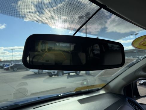 Used 2013 Dodge Grand Caravan SXT image 44