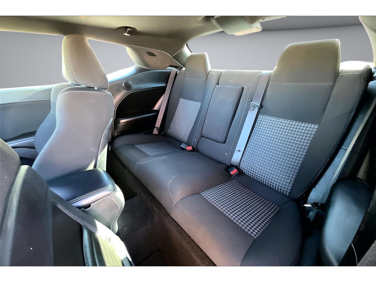 Used 2021 Dodge Challenger R/T Scat Pack w/ Driver Convenience Group RWD image 35