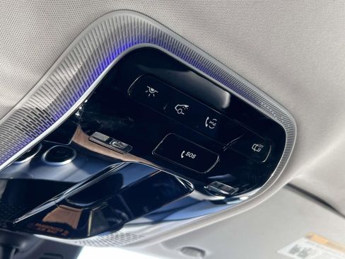 Used 2024 Mercedes-Benz GLC 300 GLC 300 4MATIC SUV AWD image 10