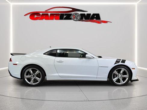 Used 2015 Chevrolet Camaro SS w/ LPO, Black Appearance Package RWD image 4