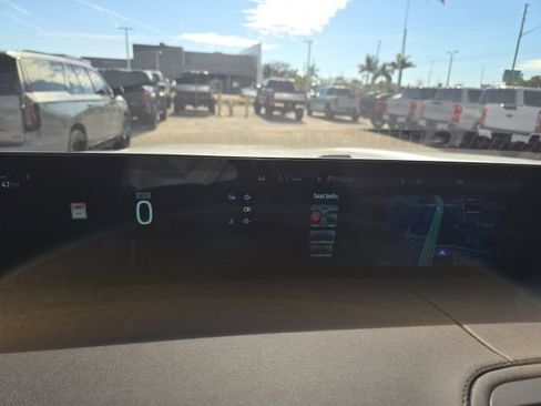 Used 2025 Ford Expedition Tremor image 12