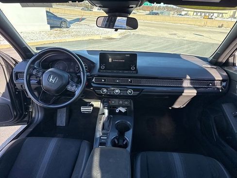 Used 2023 Honda Civic Sport image 18