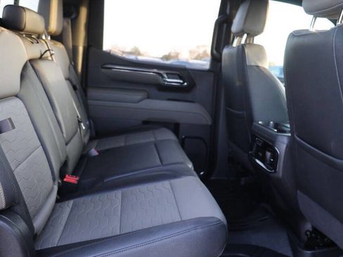 Used 2025 Chevrolet Silverado 1500 ZR2 w/ Technology Package image 16