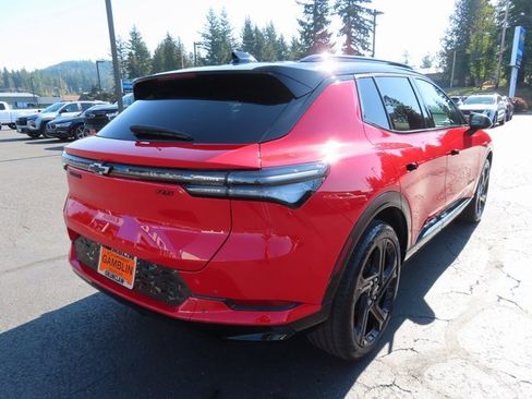 Used 2024 Chevrolet Equinox EV RS image 7