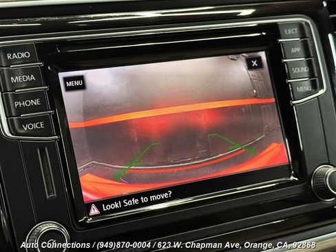 Used 2018 Volkswagen Beetle 2.0T Coast w/ Coast Lighting Package image 22