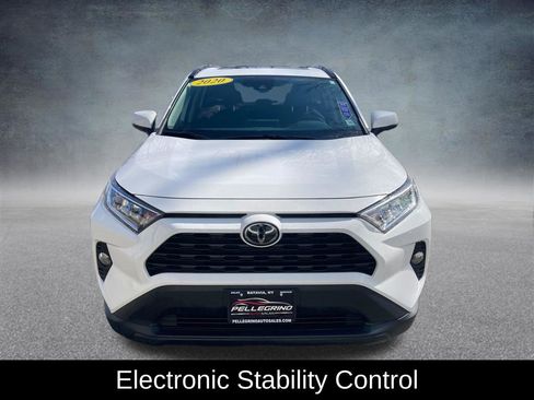 Used 2020 Toyota RAV4 XLE w/ Convenience Package AWD/4WD image 10