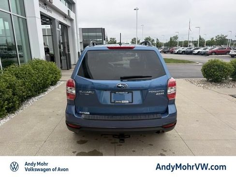 Used 2015 Subaru Forester 2.5i Premium AWD/4WD image 10