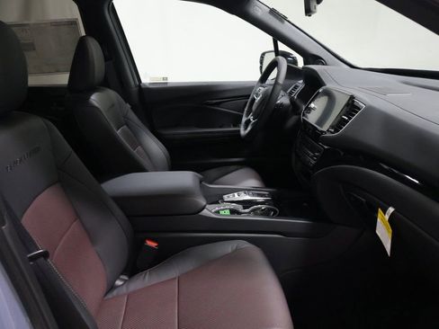 New 2026 Honda Ridgeline Black Edition image 21