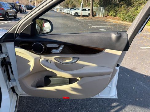 Used 2016 Mercedes-Benz C 300 Sedan image 19