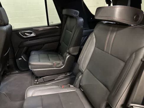 Used 2021 Chevrolet Tahoe RST w/ Luxury Package RWD image 14