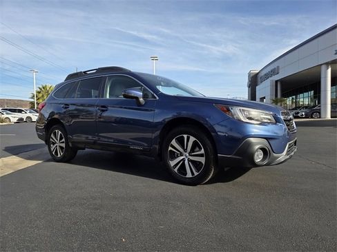 Used 2019 Subaru Outback 3.6R Limited w/ Popular Package #2 image 2