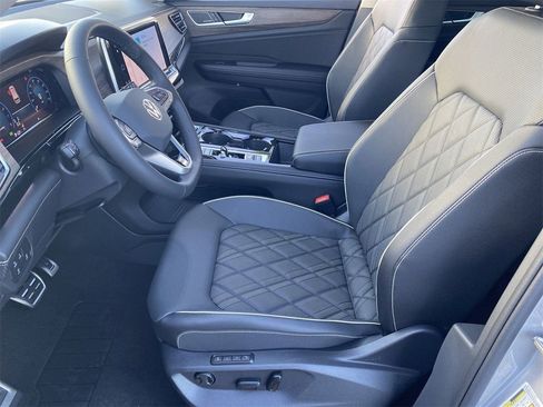New 2026 Volkswagen Atlas SEL Premium R-Line image 15