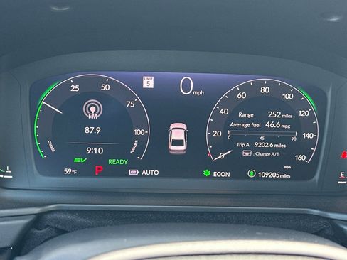 Used 2023 Honda Accord Sport image 40