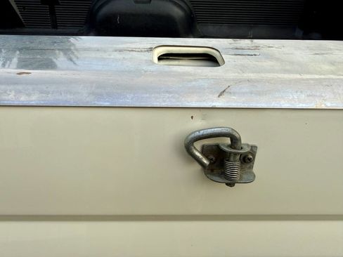 Used 1995 Ford F250 XLT image 71