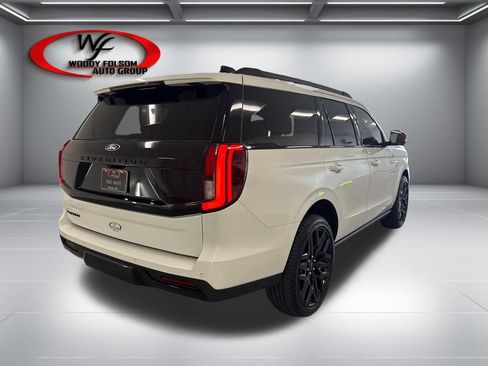 New 2027 Ford Expedition Platinum w/ Stealth Performance Package AWD/4WD image 6