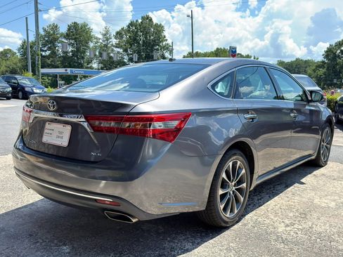 Used 2016 Toyota Avalon XLE FWD image 6
