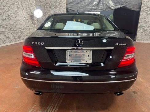 Used 2012 Mercedes-Benz C 300 4MATIC Sedan image 6