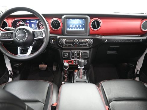 Used 2021 Jeep Wrangler Unlimited Rubicon image 16