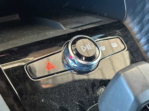 Used 2022 Polestar Polestar 2 image 17