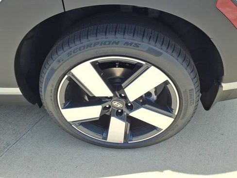 New 2027 Hyundai Santa Fe Limited FWD image 22