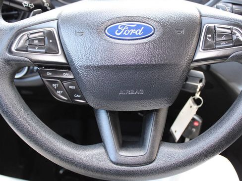 Used 2017 Ford Escape SE image 17