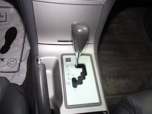 Used 2006 Toyota Solara SLE FWD image 8