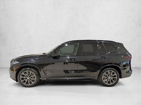 Certified 2026 BMW X5 xDrive50e w/ M Sport Package image 9