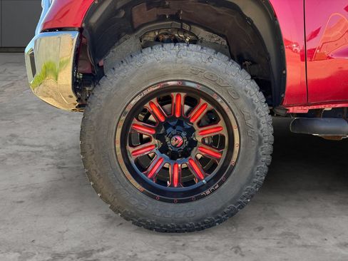 Used 2020 Toyota Tundra Limited AWD/4WD image 9
