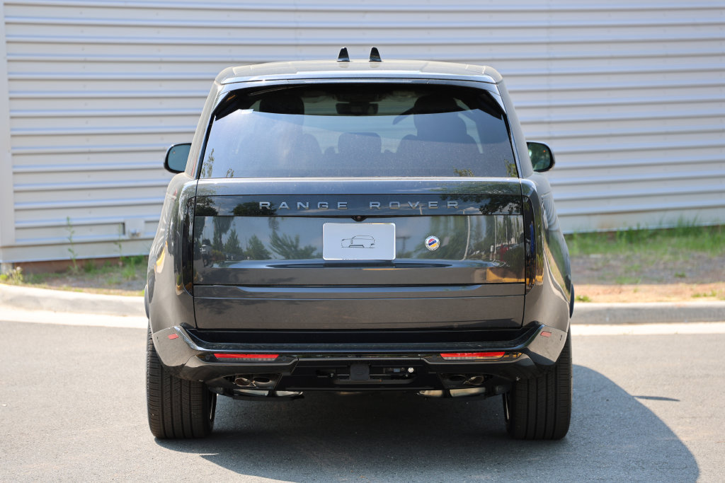 New 2026 Land Rover Range Rover SE AWD/4WD image 3