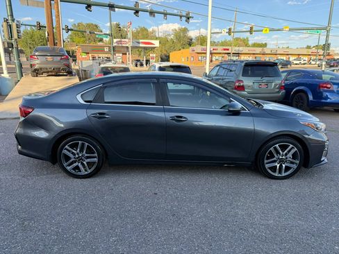 Used 2019 Kia Forte EX FWD image 9
