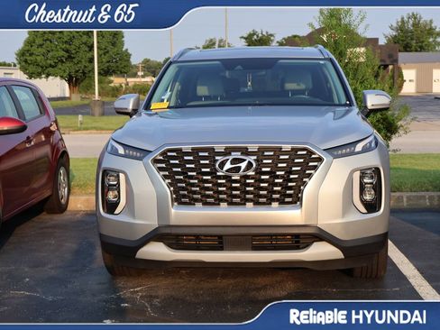 Used 2022 Hyundai Palisade SEL FWD image 5