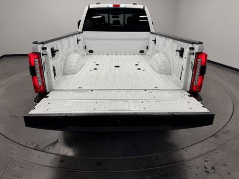 Used 2023 Ford F250 XLT w/ XLT Premium Package image 12