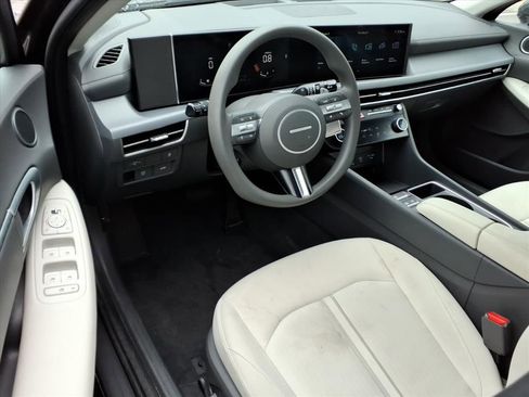 Used 2025 Hyundai Sonata SEL FWD image 17