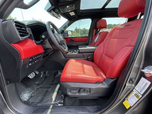 Used 2025 Toyota Tundra TRD Pro AWD/4WD image 18