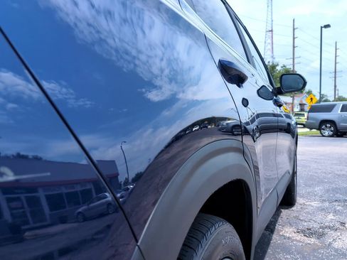 Used 2021 Kia Seltos EX image 9