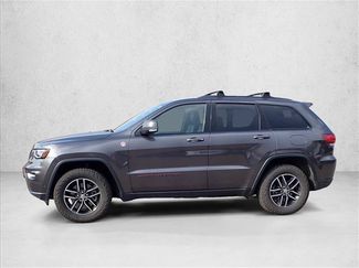 Used 2018 Jeep Grand Cherokee Trailhawk w/ Trailhawk Luxury Group AWD/4WD video 2