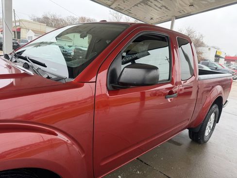 Used 2015 Nissan Frontier SV image 20